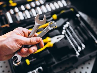 set-tools-tool-kit-isolated.jpg